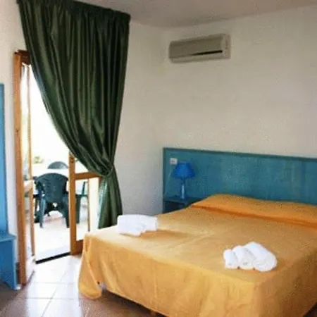 Hotel Nyce Club Sport Village Badesi